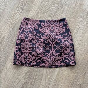 FOREVER 21 Damask-Print Mini Skirt, Size Small